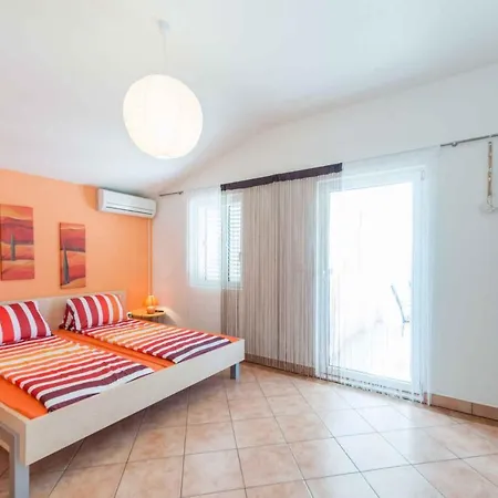 In - Insel 41250 Apartamento Vir